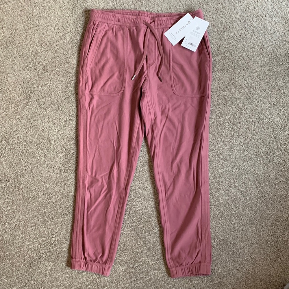 Athleta Farallon Jogger Size M NWT